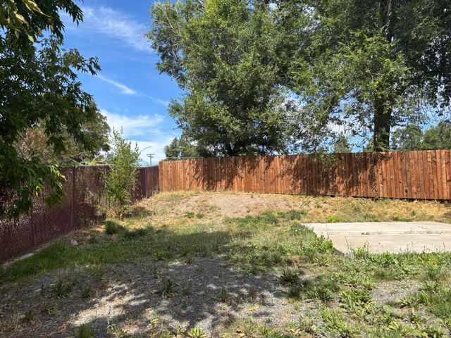 2325 Home Avenue, Klamath Falls, OR 97601