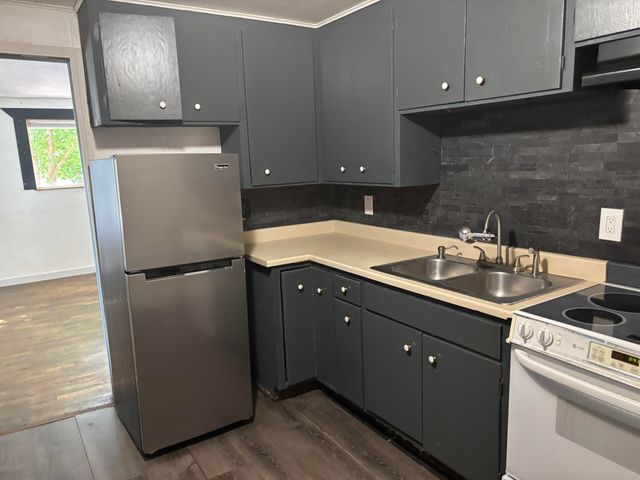 2325 Home Avenue, Klamath Falls, OR 97601