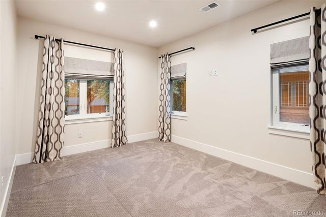 20 Ivanhoe Street, Denver, CO 80220