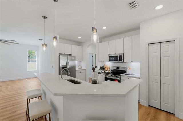 2927 MINUTEMAN LANE, Brandon, FL 33511