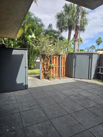 4844 Alder Drive B, West Palm Beach, FL 33417