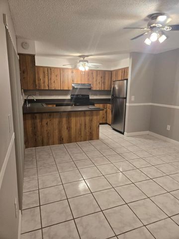 4844 Alder Drive B, West Palm Beach, FL 33417