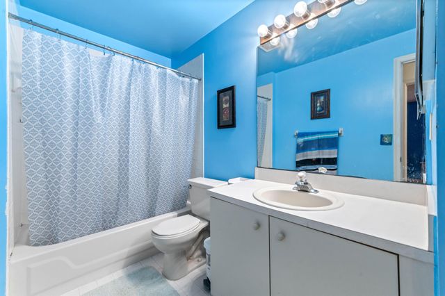 7409 Michigan Isle Road, Lake Worth, FL 33467