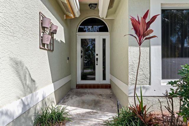 7409 Michigan Isle Road, Lake Worth, FL 33467