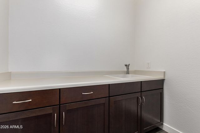 1136 E LA MIRADA Drive, Phoenix, AZ 85042