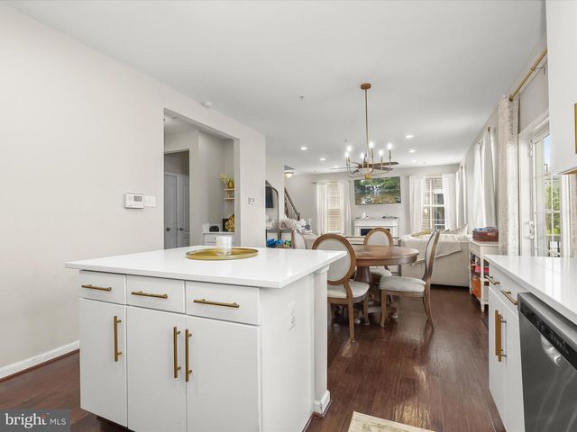10508 BRADDOCK RUN RD, Baltimore, MD 21220