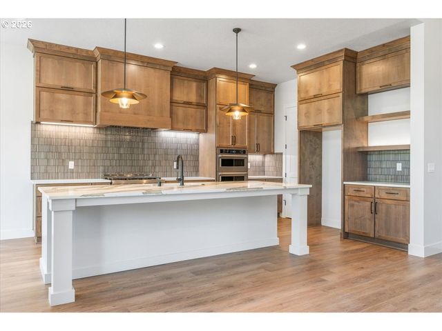 10710 Se 13TH Cir, Vancouver, WA 98664