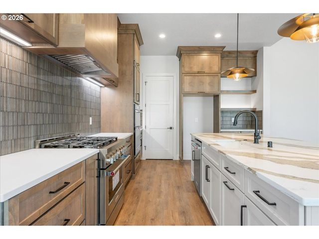 10710 Se 13TH Cir, Vancouver, WA 98664