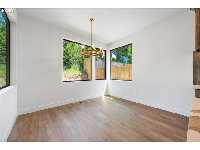 10710 Se 13TH Cir, Vancouver, WA 98664