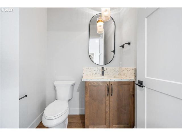 10710 Se 13TH Cir, Vancouver, WA 98664