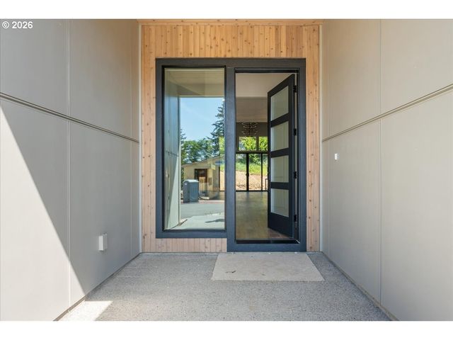 10710 Se 13TH Cir, Vancouver, WA 98664