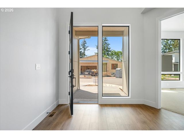 10710 Se 13TH Cir, Vancouver, WA 98664