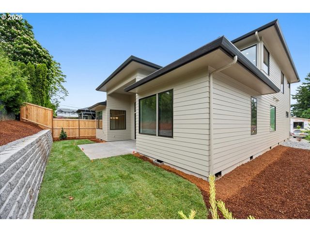 10710 Se 13TH Cir, Vancouver, WA 98664