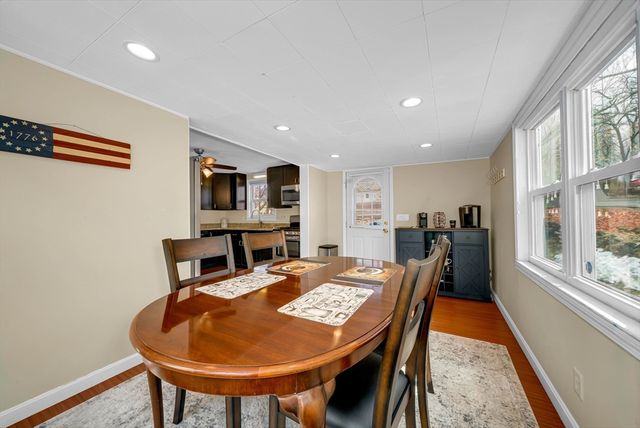 18 Fox Hill Rd, Billerica, MA 01821