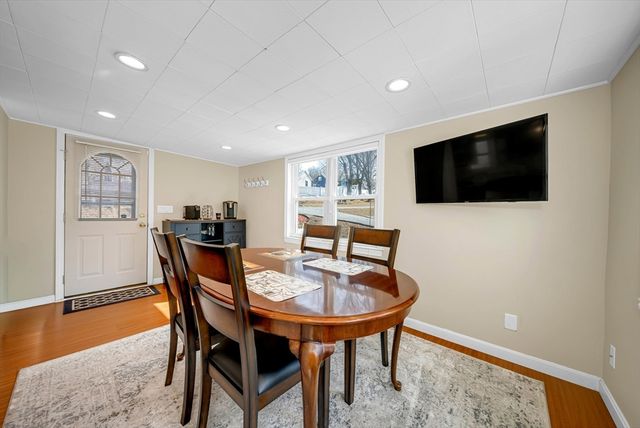 18 Fox Hill Rd, Billerica, MA 01821