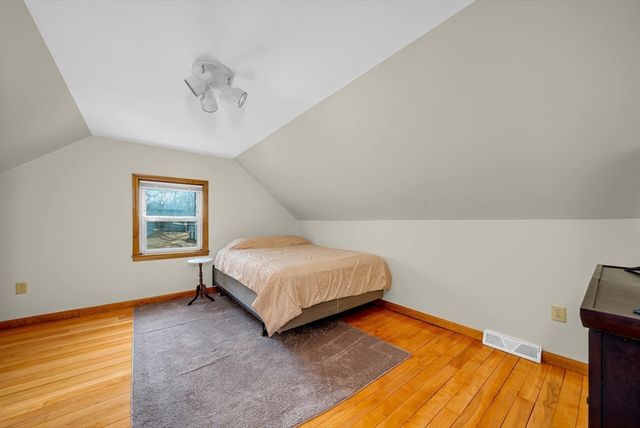 18 Fox Hill Rd, Billerica, MA 01821