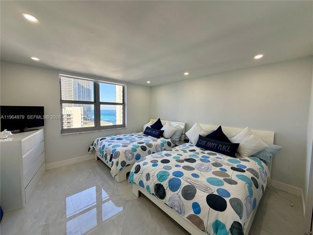 1920 S Ocean Dr 20D, Hallandale Beach, FL 33009