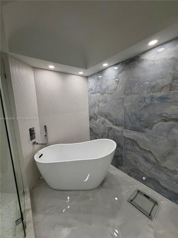 1920 S Ocean Dr 20D, Hallandale Beach, FL 33009