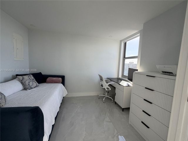 1920 S Ocean Dr 20D, Hallandale Beach, FL 33009