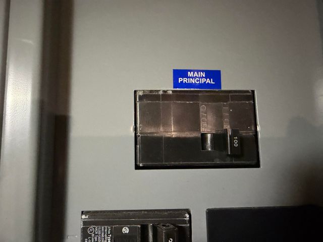 6 Caernarvon Street, Fair Haven, VT 05743