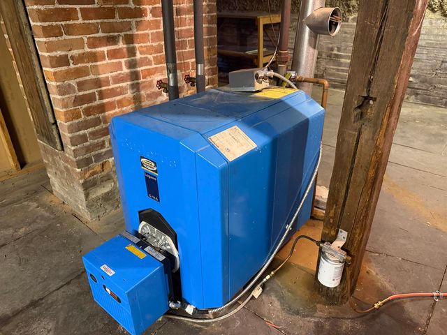 6 Caernarvon Street, Fair Haven, VT 05743