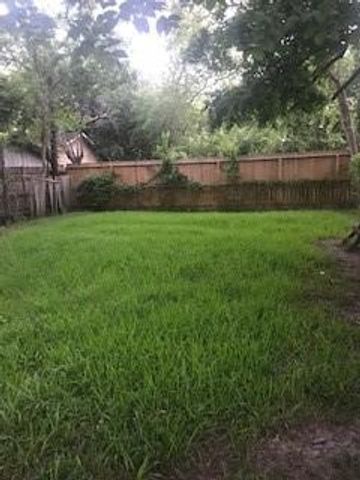 1921 Forest Hill Boulevard, Houston, TX 77023