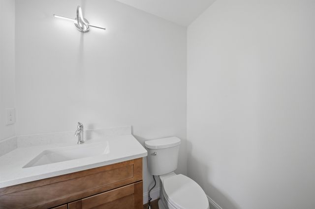 106 Lock Street A, Nashua, NH 03064