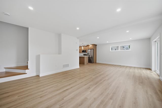 106 Lock Street A, Nashua, NH 03064