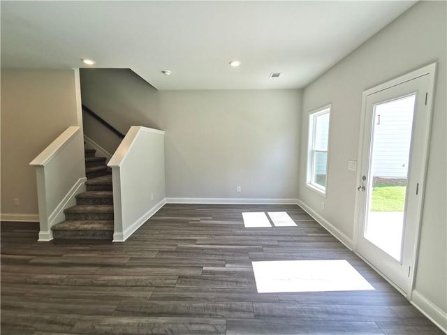 209 Station Overlook Drive, Auburn, GA 30011