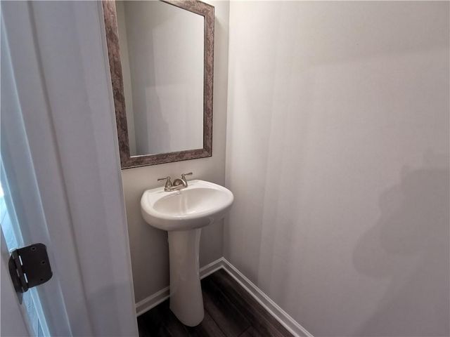 209 Station Overlook Drive, Auburn, GA 30011