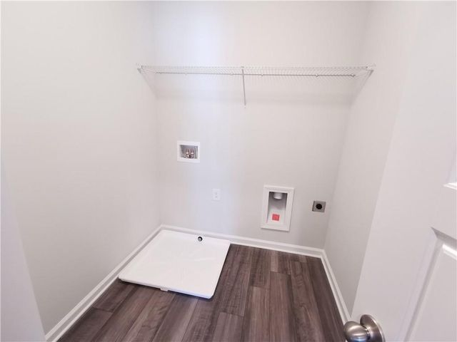 209 Station Overlook Drive, Auburn, GA 30011