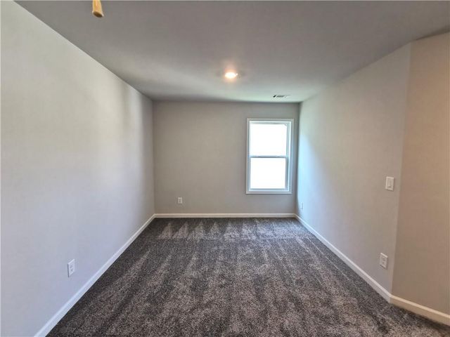 209 Station Overlook Drive, Auburn, GA 30011