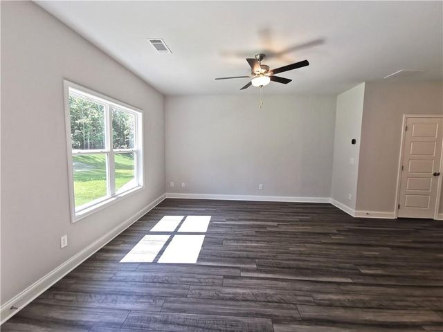 209 Station Overlook Drive, Auburn, GA 30011