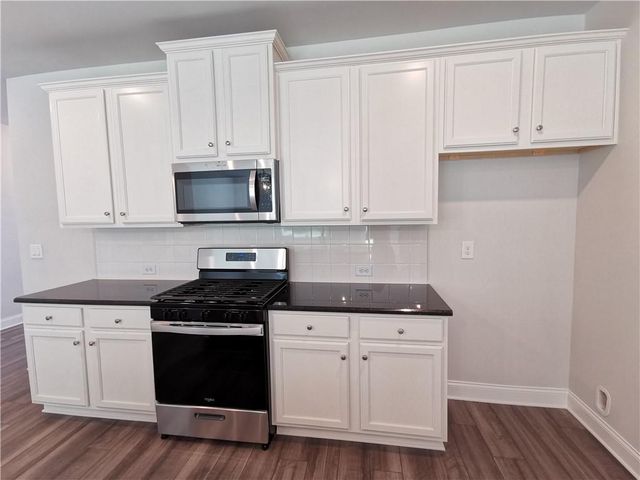 209 Station Overlook Drive, Auburn, GA 30011