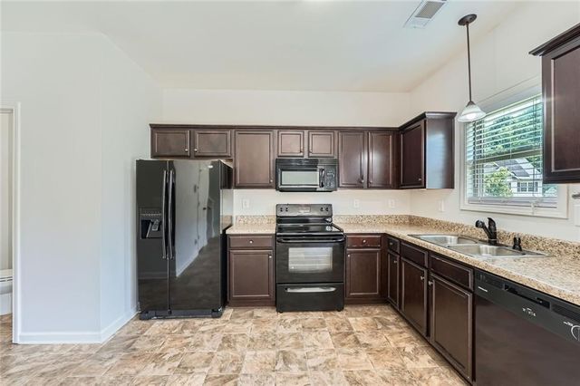 306 Station Drive, Dallas, GA 30157