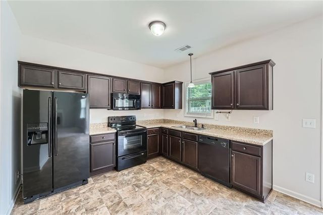 306 Station Drive, Dallas, GA 30157