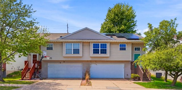 27 Jema Court, Iowa City, IA 52246