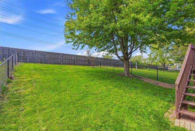 27 Jema Court, Iowa City, IA 52246