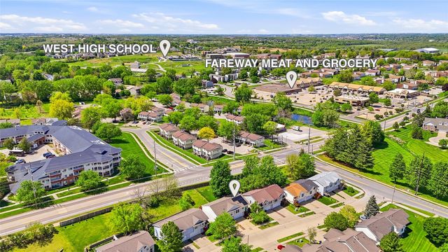 27 Jema Court, Iowa City, IA 52246