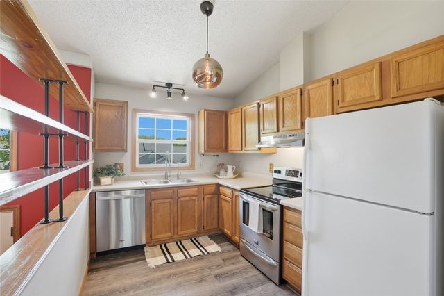 27 Jema Court, Iowa City, IA 52246