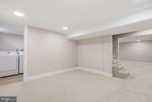 2213 CAMP HILL RD, Fort Washington, PA 19034