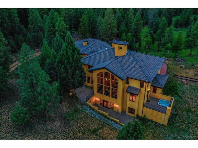 419 Lucky Lady Dr, Woodland Park, CO 80863