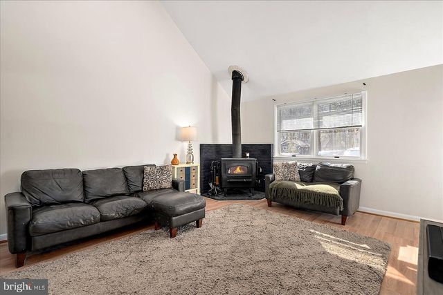 810 OCEAN PKWY, Ocean Pines, MD 21811