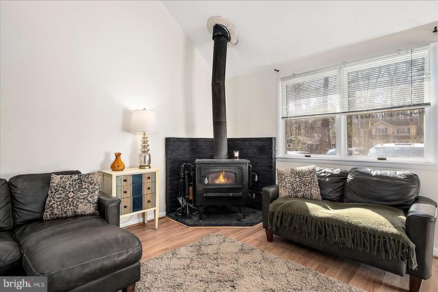 810 OCEAN PKWY, Ocean Pines, MD 21811