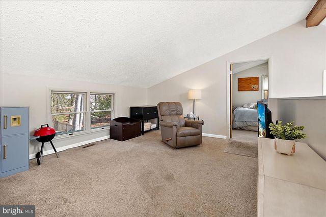 810 OCEAN PKWY, Ocean Pines, MD 21811