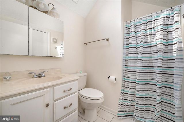 810 OCEAN PKWY, Ocean Pines, MD 21811