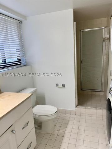 20850 San Simeon Way 105-5, Miami, FL 33179