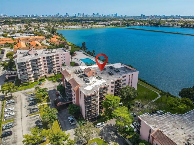 20850 San Simeon Way 105-5, Miami, FL 33179
