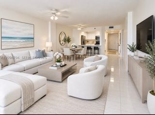 20850 San Simeon Way 105-5, Miami, FL 33179
