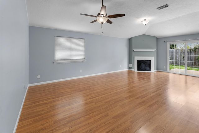 1735 Oak Ridge Drive, Kemah, TX 77565